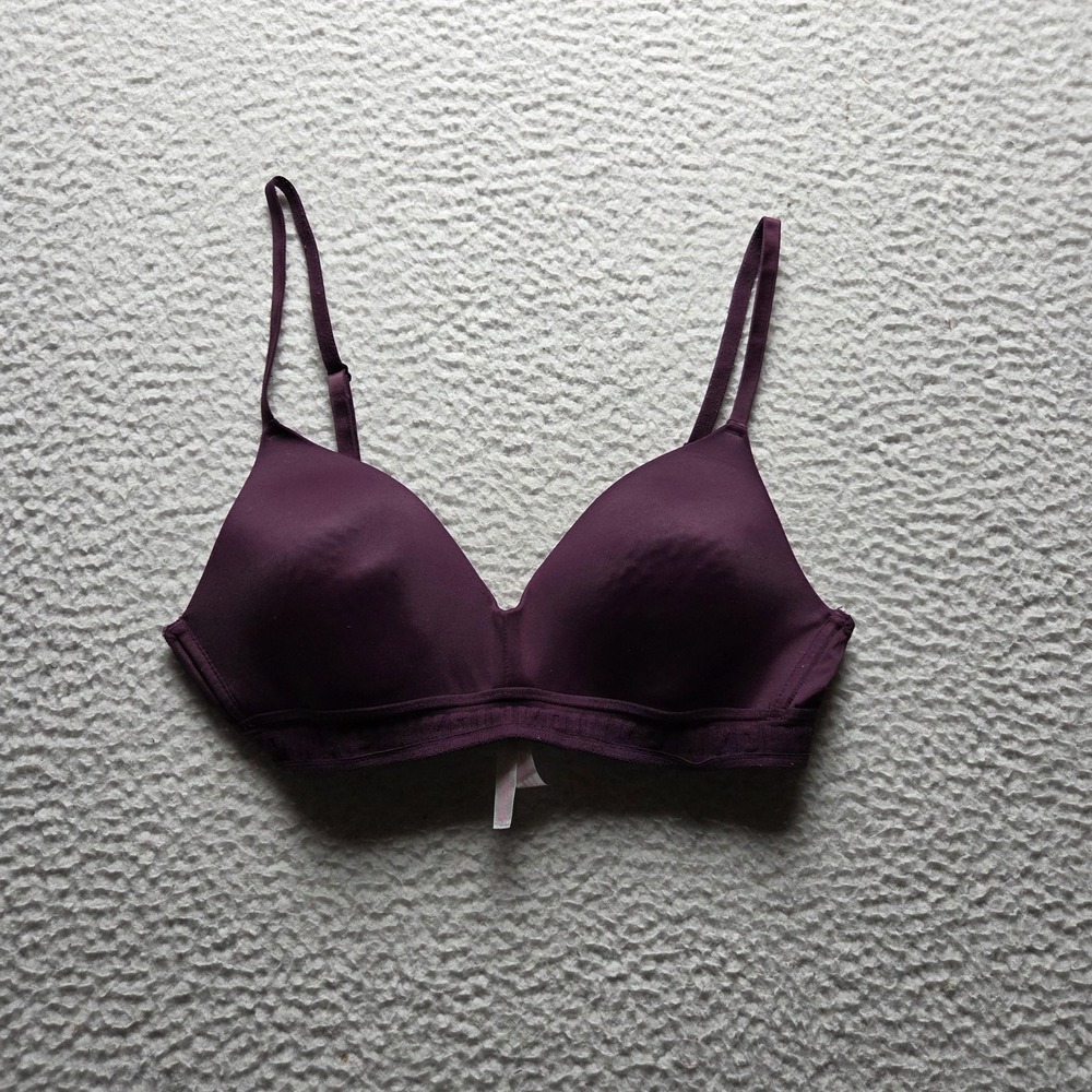 PINK Bra Womens 32A Purple T-Shirt Lightly Lined Wireless Molded Stretch